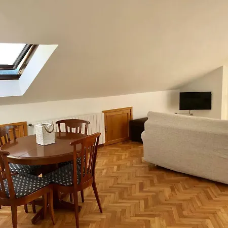 Apartment Atico Emilia Pardo Bazan Allariz