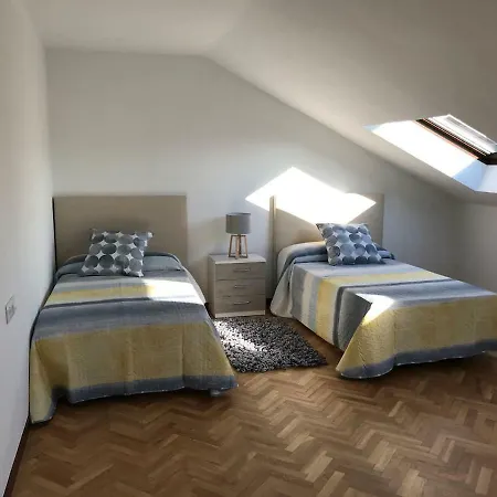 Apartment Vut-or-182 Atico Emilia Pardo Bazan *